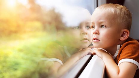 A Quel Age Mon Enfant Peut Il Prendre Les Transports En Commun Seul