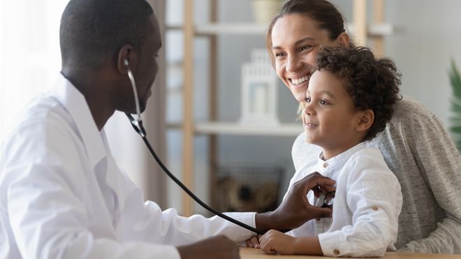 Maladie Du Bisous Tout Savoir Sur La Mononucleose Chez L Enfant