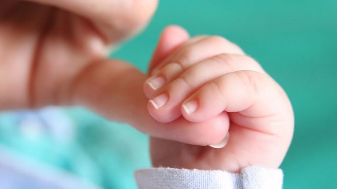 Nimes Bebe Mort Ne Ou Decede Suite Aux Coups De Son Pere