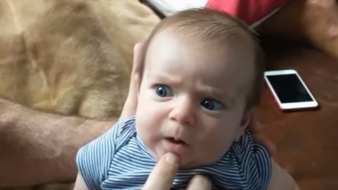 Video Il Fait Parler Son Bebe Avec Sa Propre Voix Le Resultat Est Hilarant