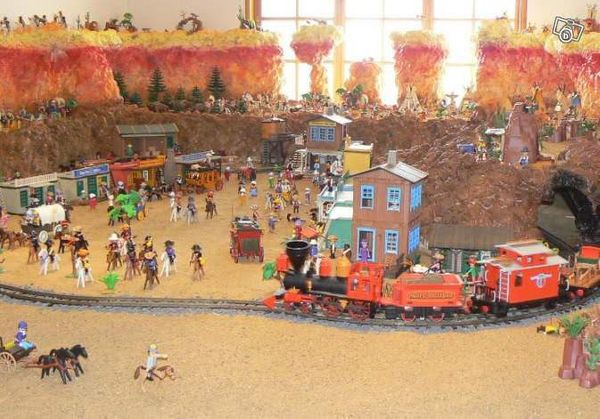 Grande expo de jouets Playmobil,Beaulieu sous la Roche