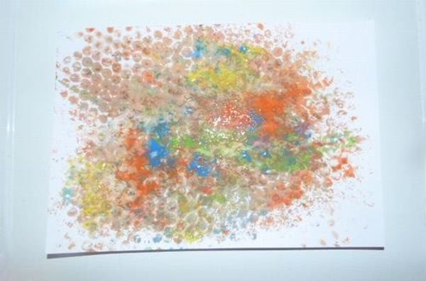 Activités enfants : peinture avec du papier bulle ! 