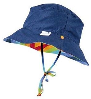 Chapeau réversible avec protection UV 50 +
