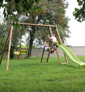 Cumin Station de jeux en pin pour enfants - 4 agrès Naturel - Alinea