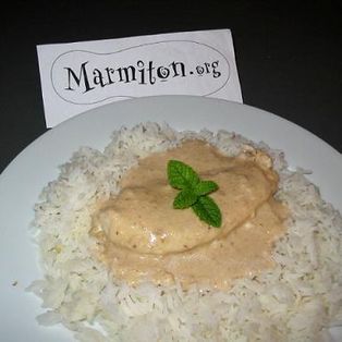 Poulet thaï sauce cacahuètes : Recette de Poulet thaï sauce cacahuètes