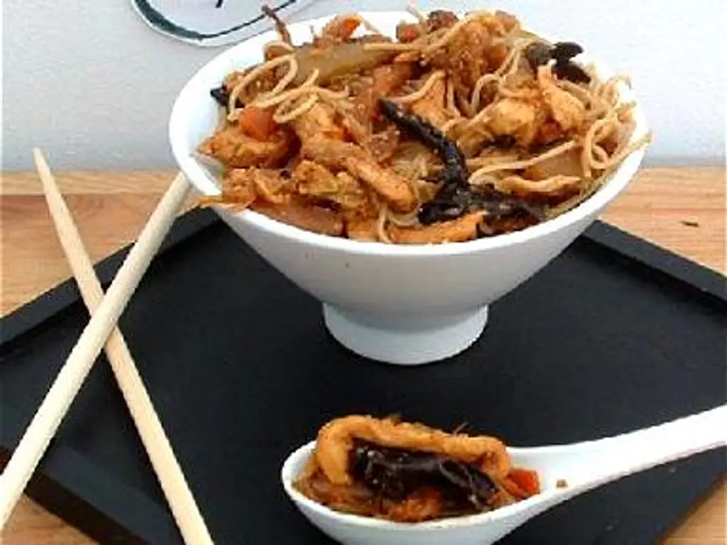 pâtes à la chinoise - bami goreng maison