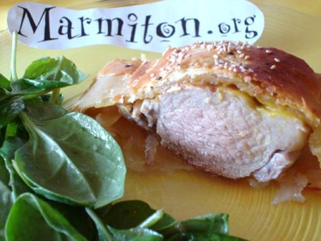 Filet mignon et fondue d'oignon en croûte : Recette de Filet mignon et ...