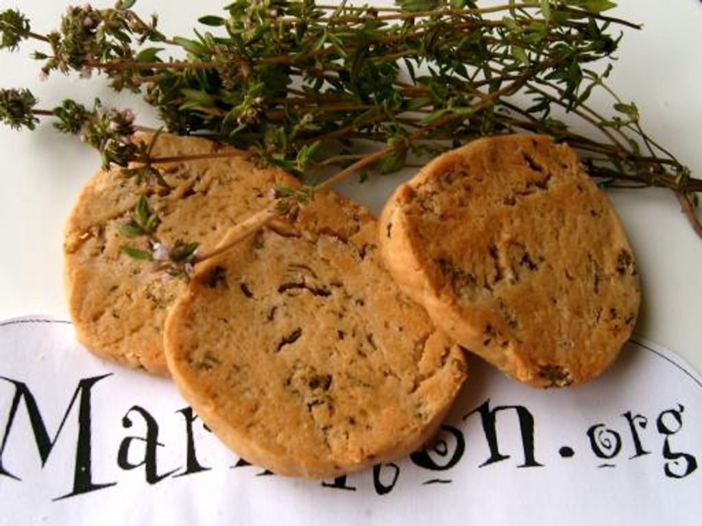 Recette biscuits apéritifs bleu de chèvre et romarin