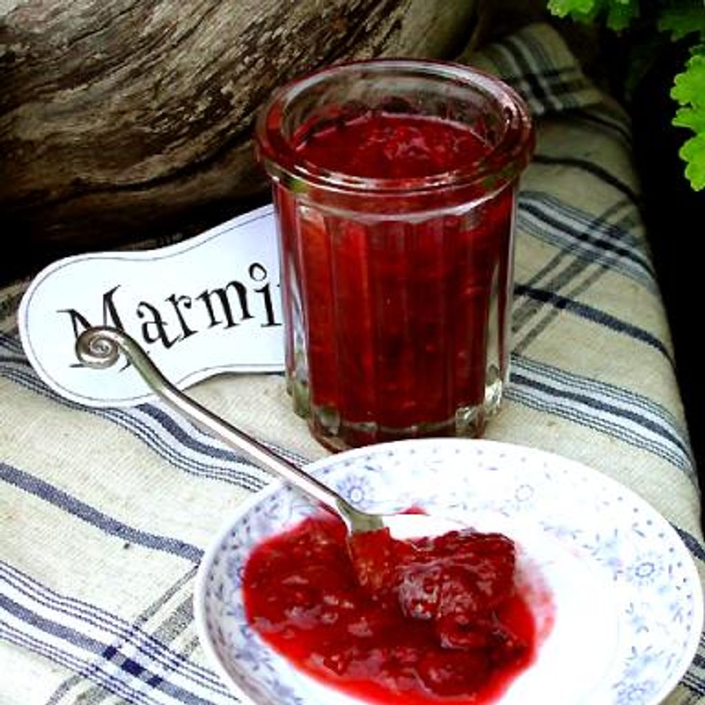 Compotee Rhubarbe Framboise Au Caramel Recette De Compotee Rhubarbe Framboise Au Caramel