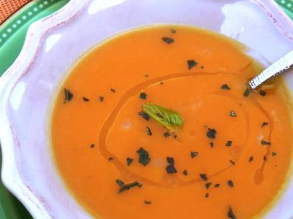 potage à la musquée et au basilic