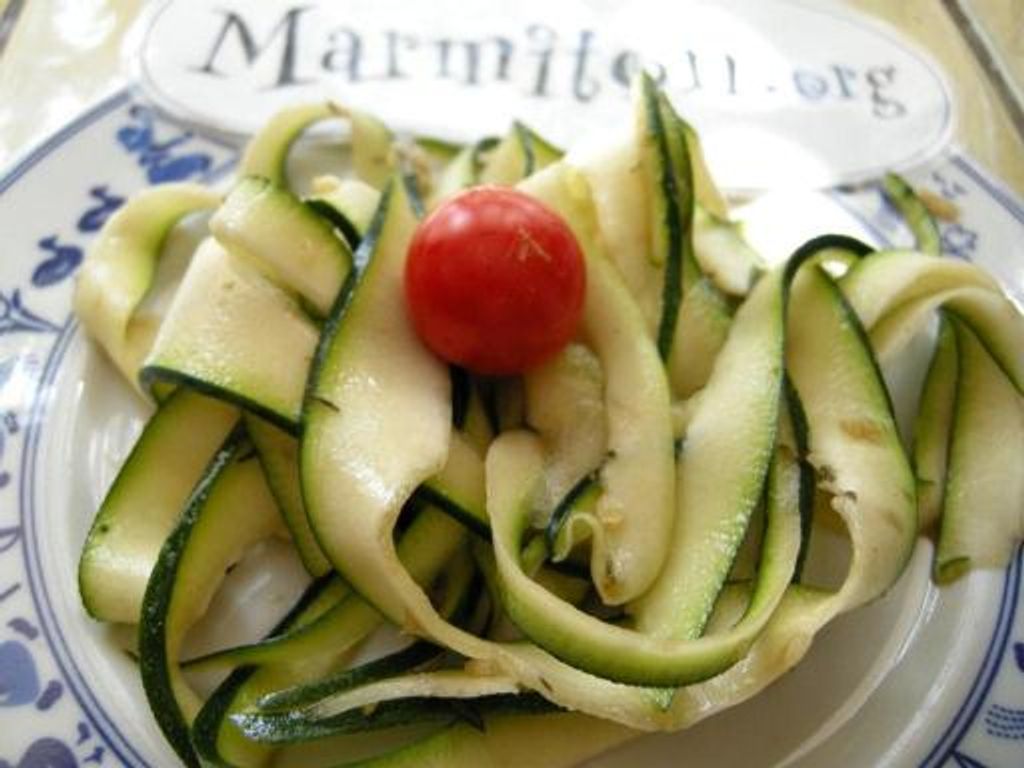 Salades De Courgettes Crues A La Provencale Recette De Salades De Courgettes Crues A La Provencale Marmiton