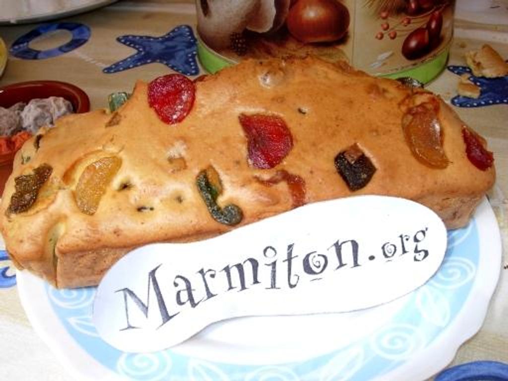 Cake aux fruits confits : Recette de Cake aux fruits confits