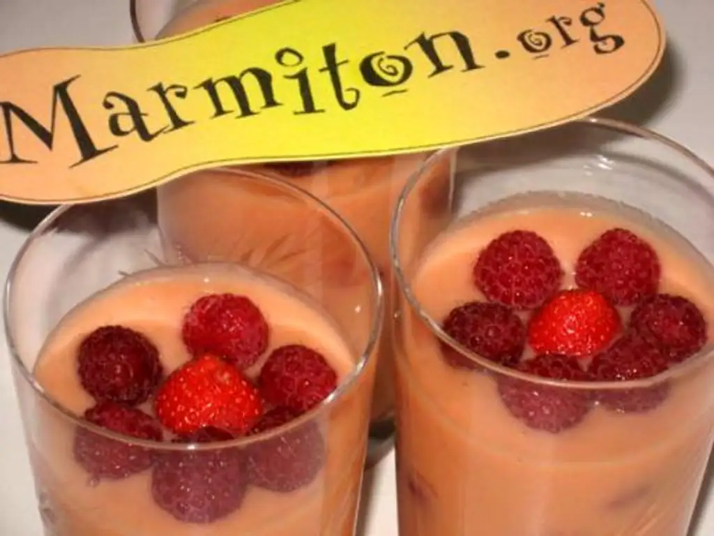 smoothie de fruits aux fraises