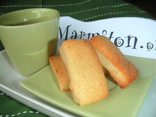 Financiers Au Bon Gout D Amande Recette De Financiers Au Bon Gout D Amande