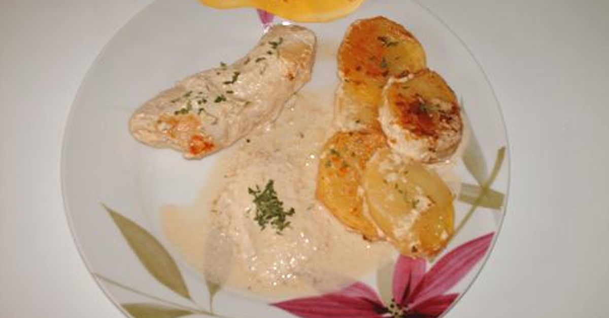 Escalopes de dinde moelleuses sauce échalote, accompagnée de pomme de