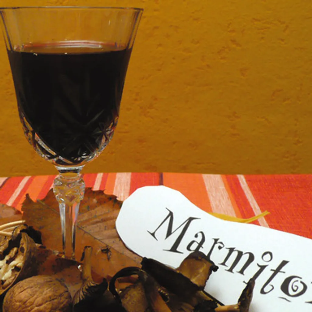 Vin de Noix (vin di nosé) - La Cachina