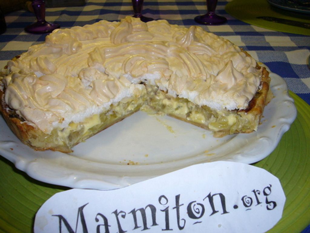Top 67+ imagen marmiton tarte a la rhubarbe meringuée - fr.thptnganamst ...