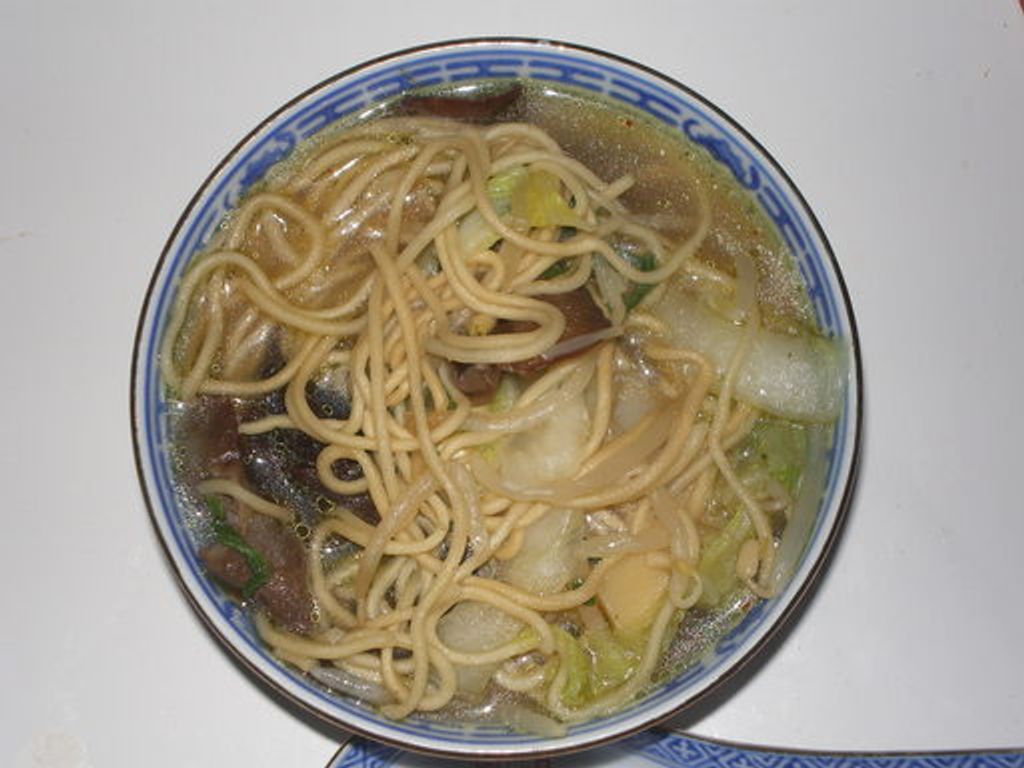 Soupe chinoise au chou chinois et champignons noirs - du piment dans ma  cuisine