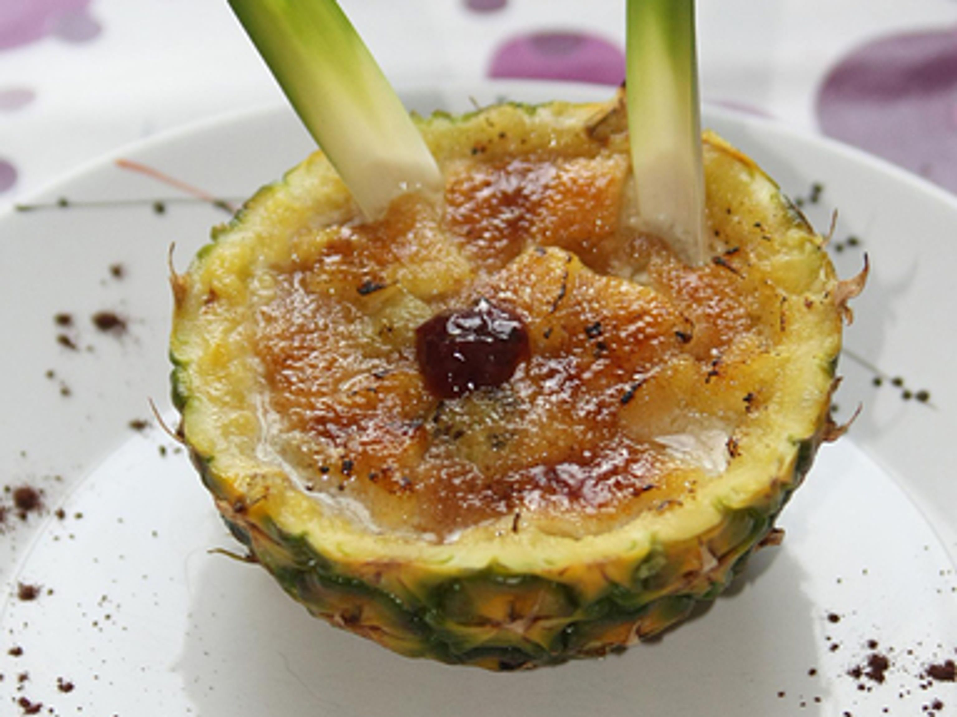 Macédoine de fruits à la crême caramélisée Recette de Macédoine de