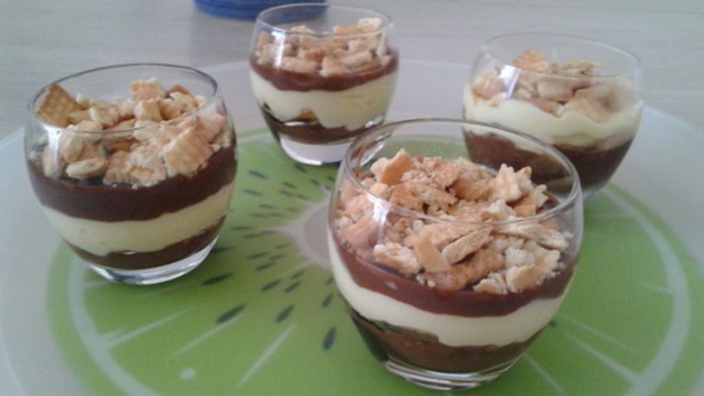 Tiramisu A La Pate A Tartiner Au Chocolat Et Aux Petits Beurre Recette De Tiramisu A La Pate A Tartiner Au Chocolat Et Aux Petits Beurre
