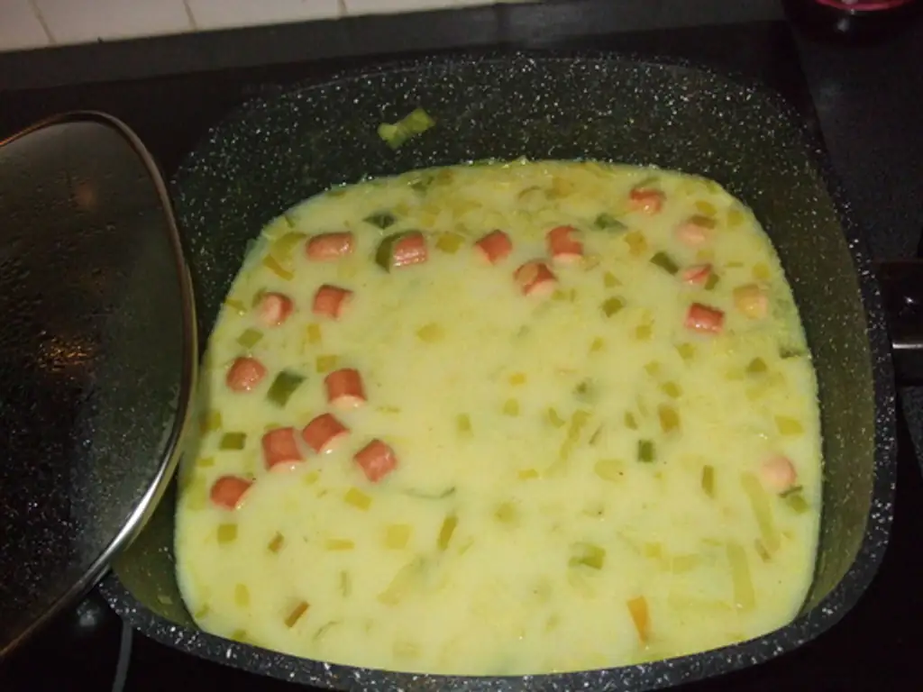 soupe de poireaux aux knacks