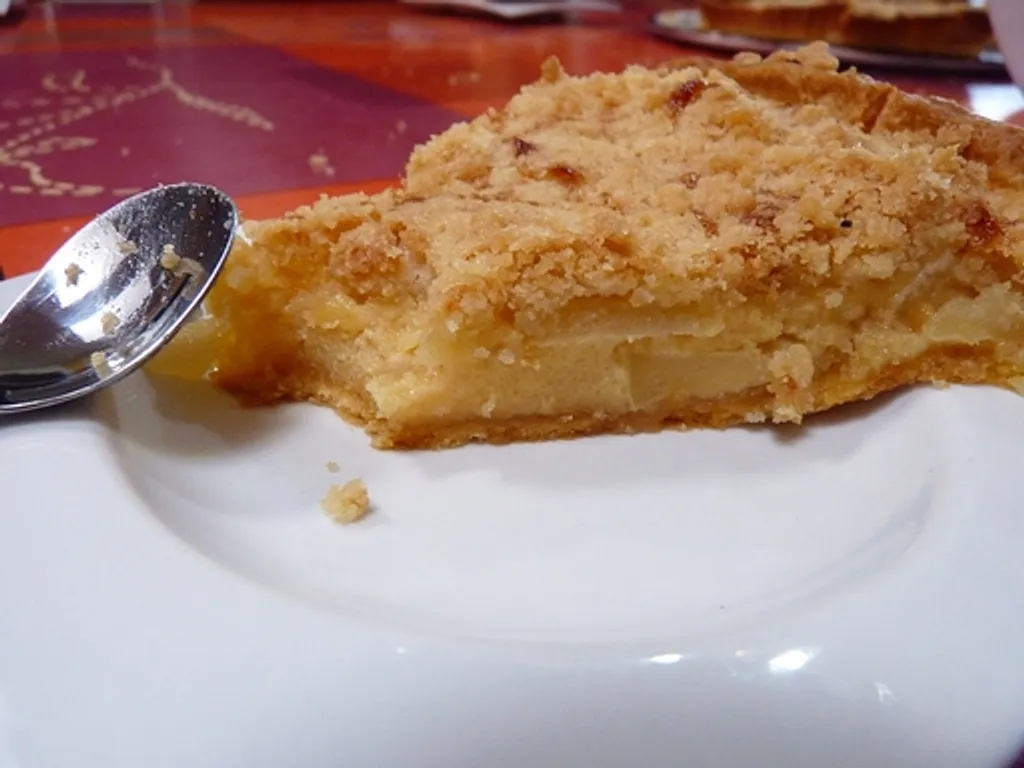 tarte aux pommes comme un pudding craquant