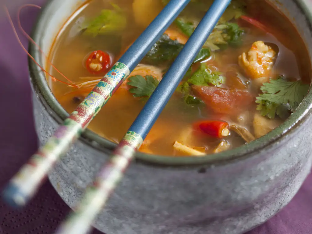 soupe thaïlandaise aux crevettes (tom yam goong)