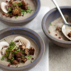 Soupe de champignons facile et délicieuse