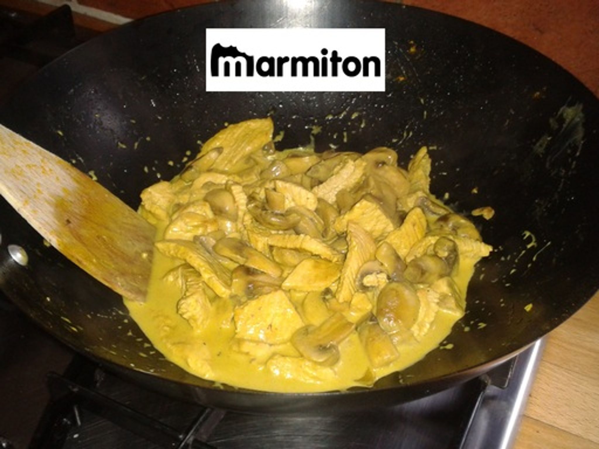 Sauté de dinde au curry Recette de Sauté de dinde au curry Marmiton