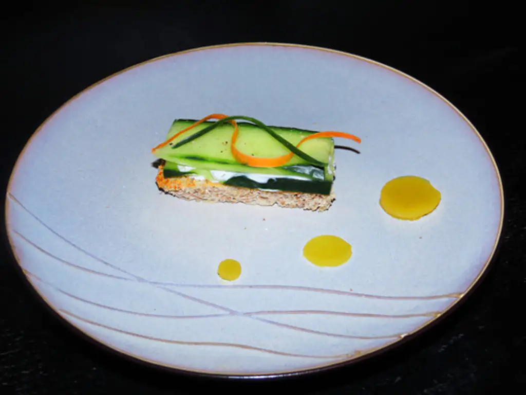 millefeuille de concombre et sa gelée d'agrumes