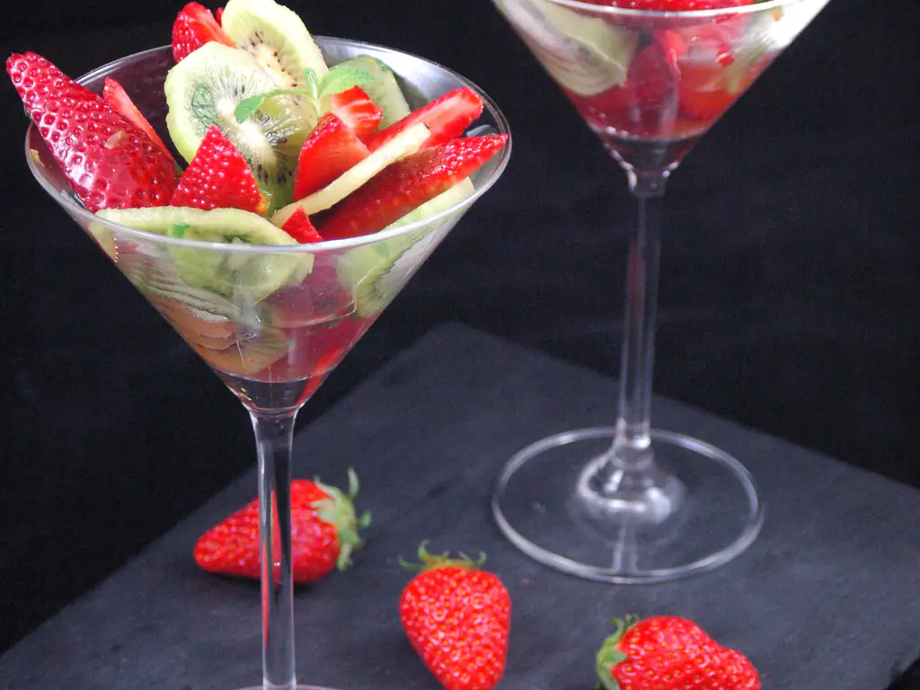 salade de fraises et kiwis