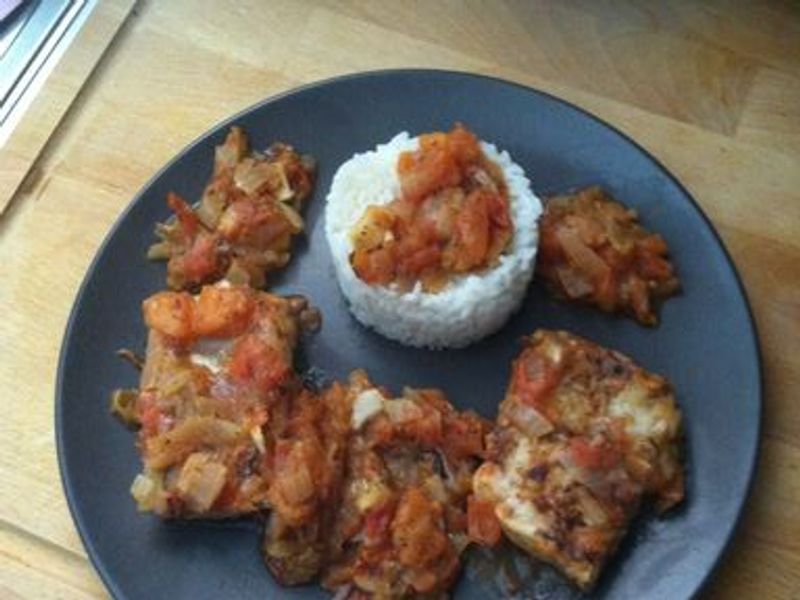 Filets De Poisson A La Sauce Creole Recette De Filets De Poisson