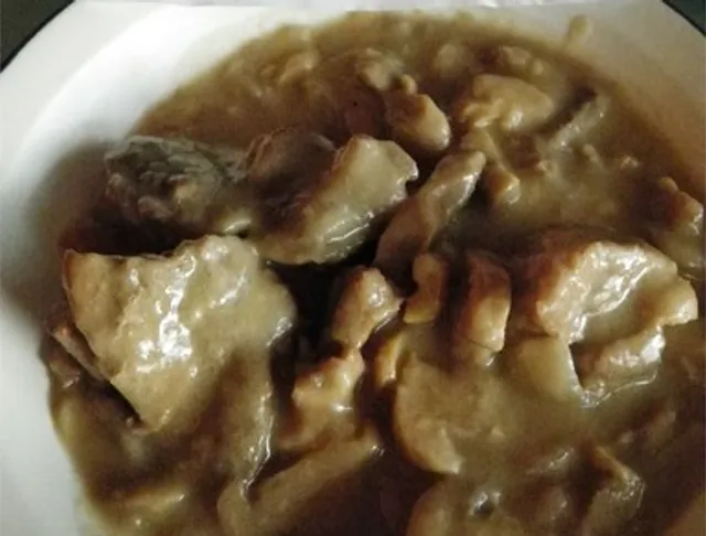 Sauté de porc au cidre aux champignons : recette de Sauté de porc au