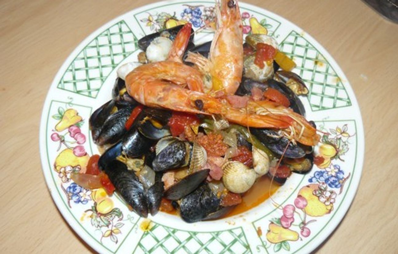 Cataplana aux fruits de mer Recette de Cataplana aux fruits de mer Marmiton