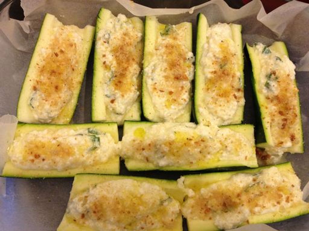 Courgettes Farcies Au Brocciu Et A La Menthe Recette De