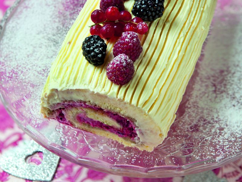 Buche De Noel Aux Fruits Et Mascarpone Recette De Buche De Noel