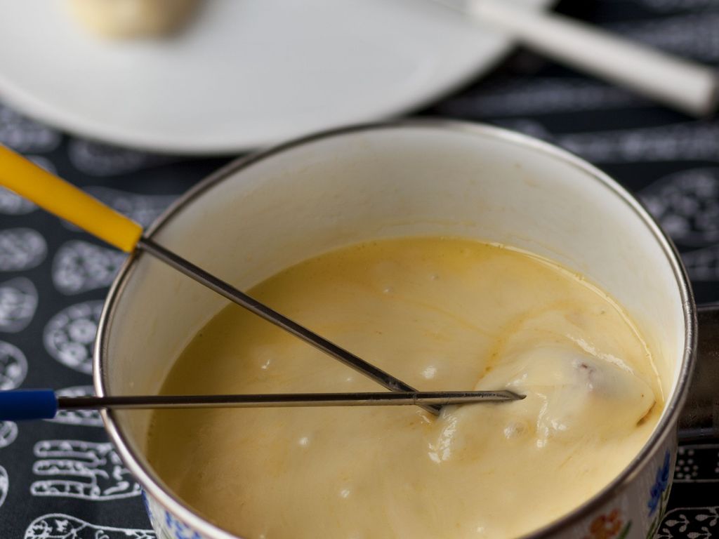 Veritable Fondue Savoyarde Recette De Veritable Fondue Savoyarde