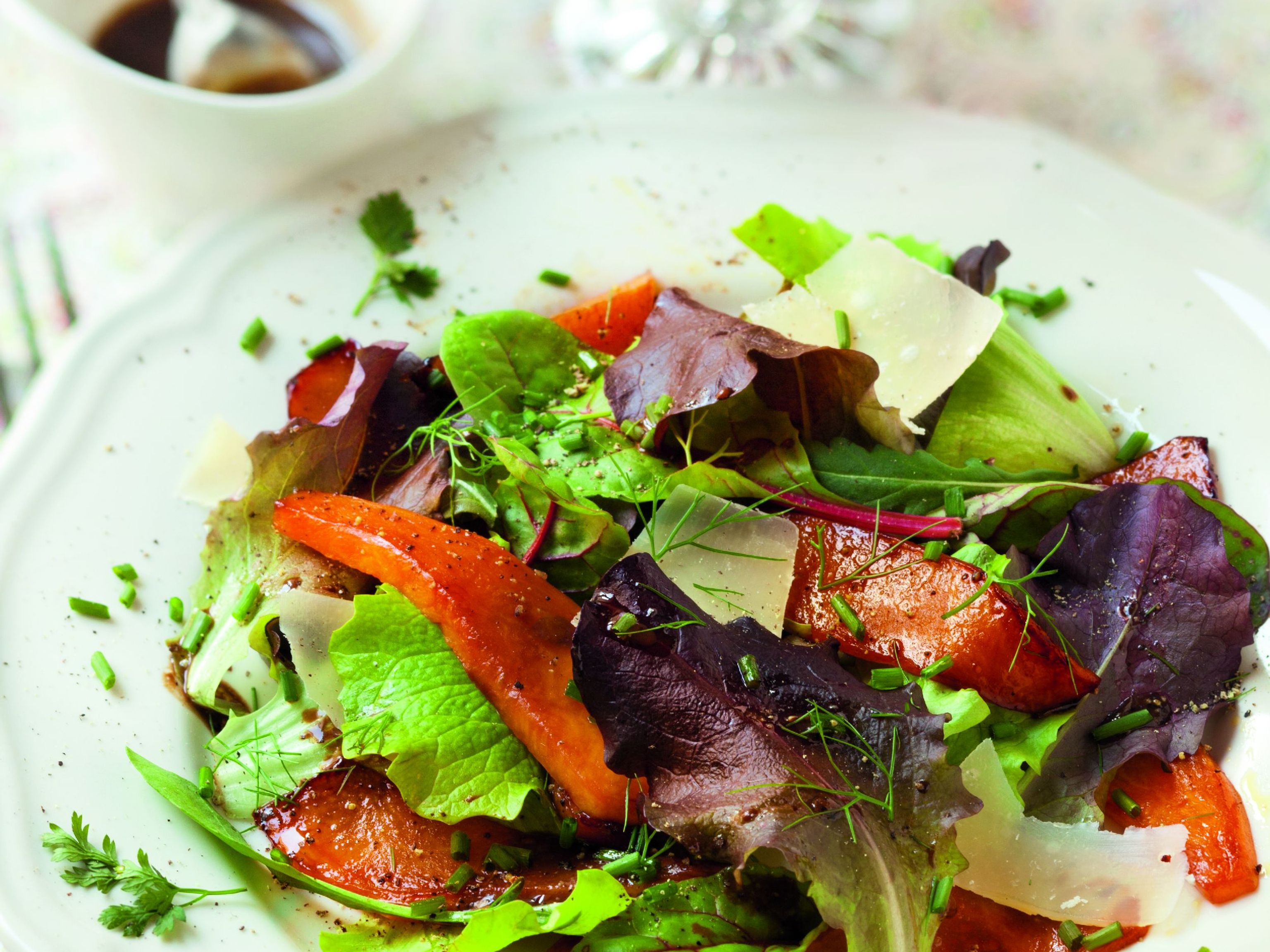 Salade De Mesclun à La Courge Confite Et Au Parmesan Recette De Salade De Mesclun à La Courge 