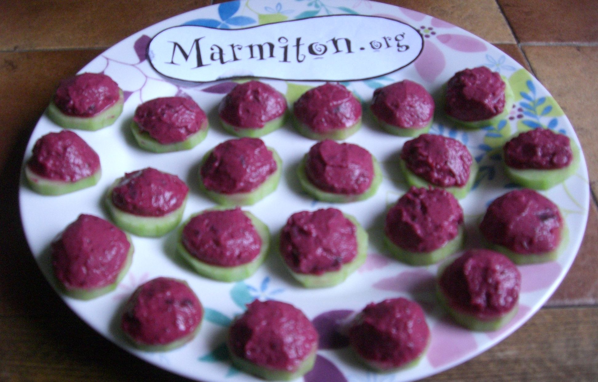 Bouchées betterave chèvre Recette de Bouchées