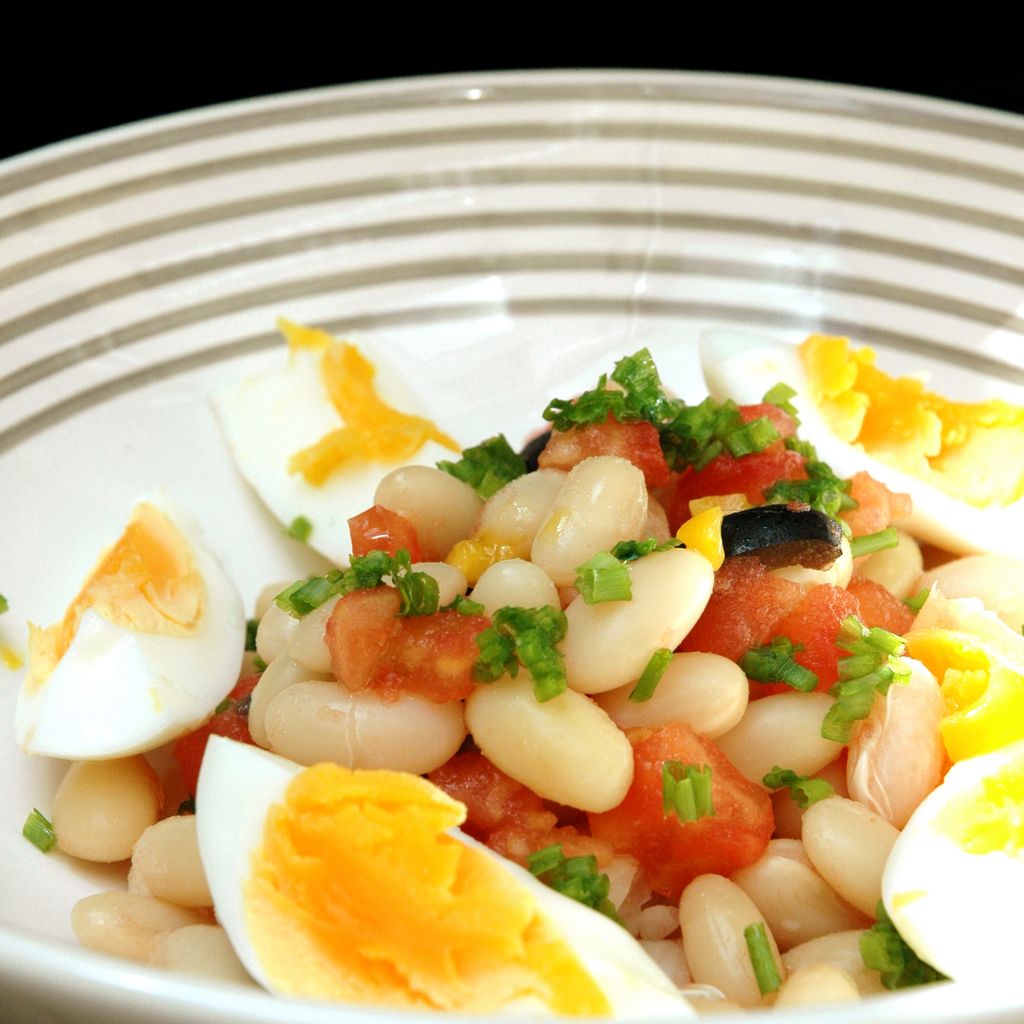Salade de haricots blancs aux coques facile : découvrez les