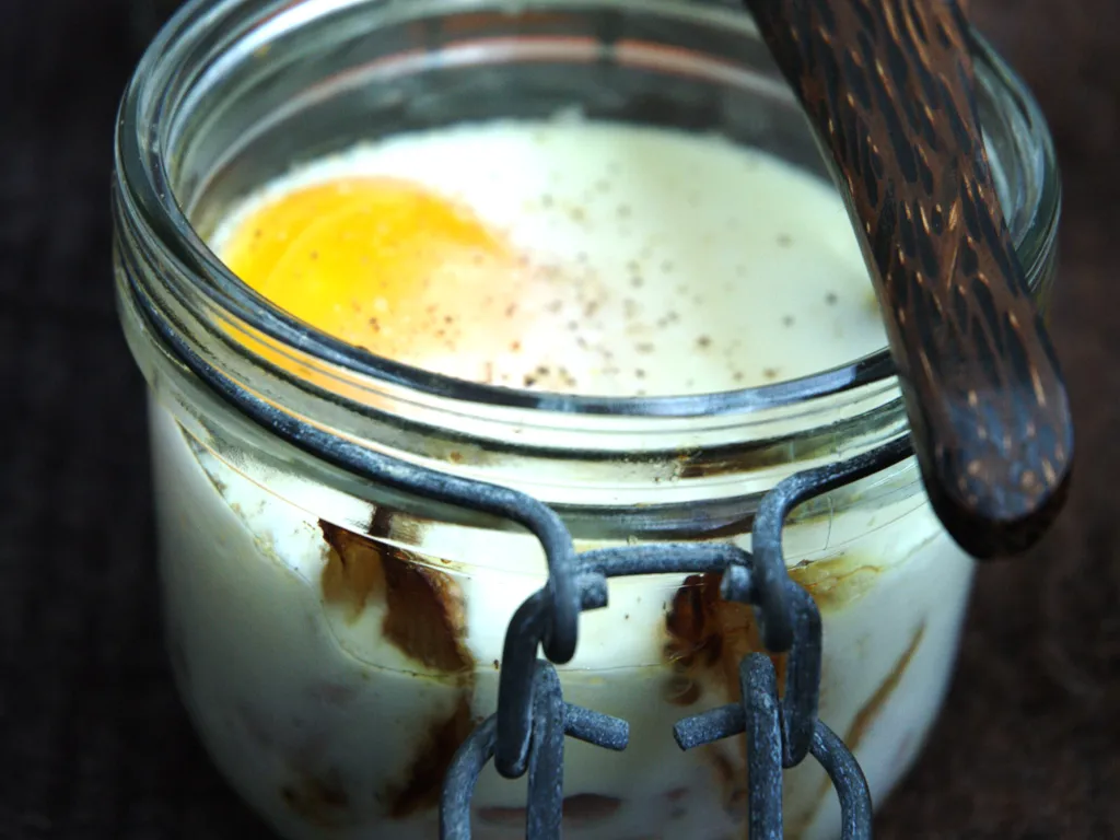 oeufs cocotte aux échalotes