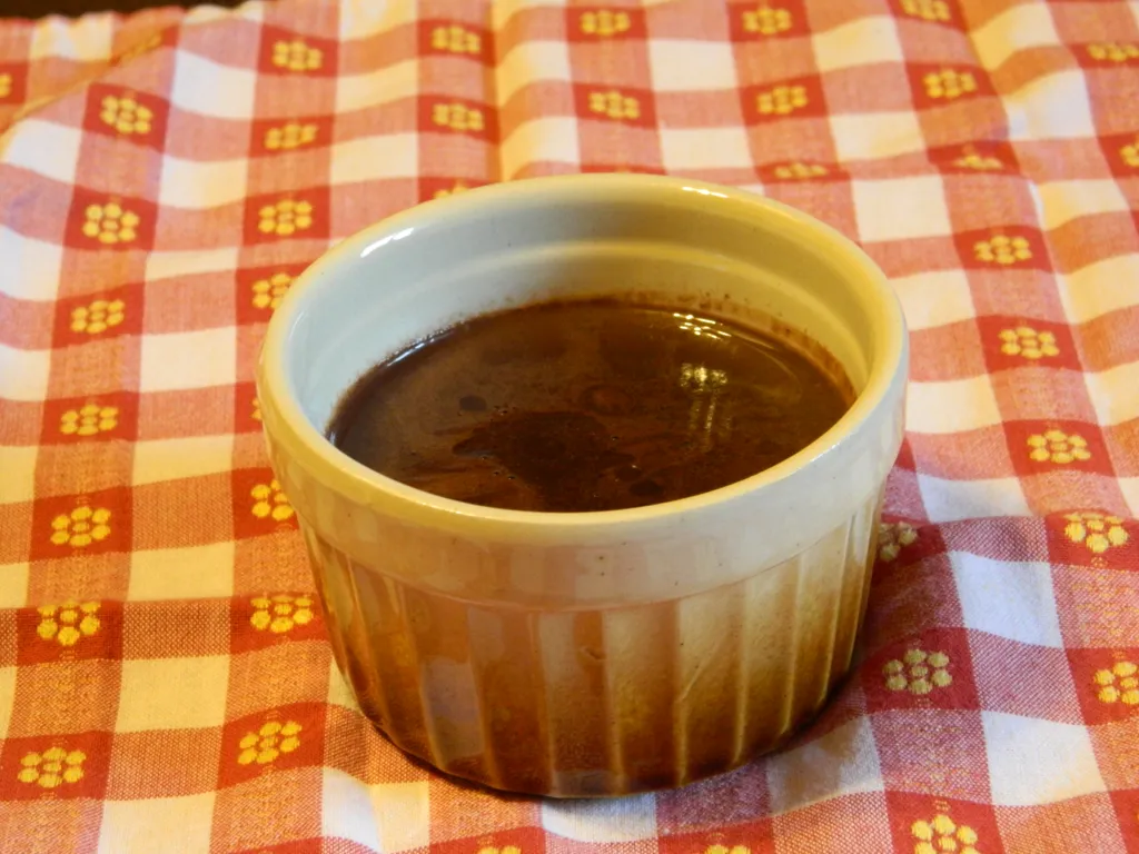 flans individuels au chocolat à l'agar-agar