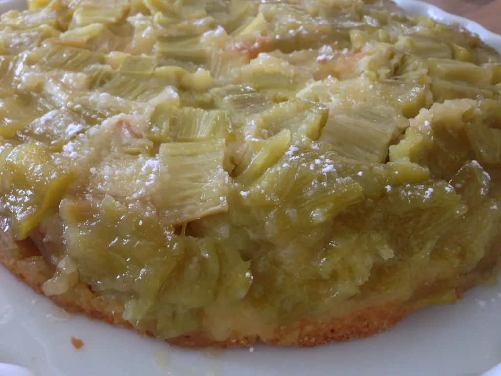 Gateau A La Rhubarbe Recette De Gateau A La Rhubarbe