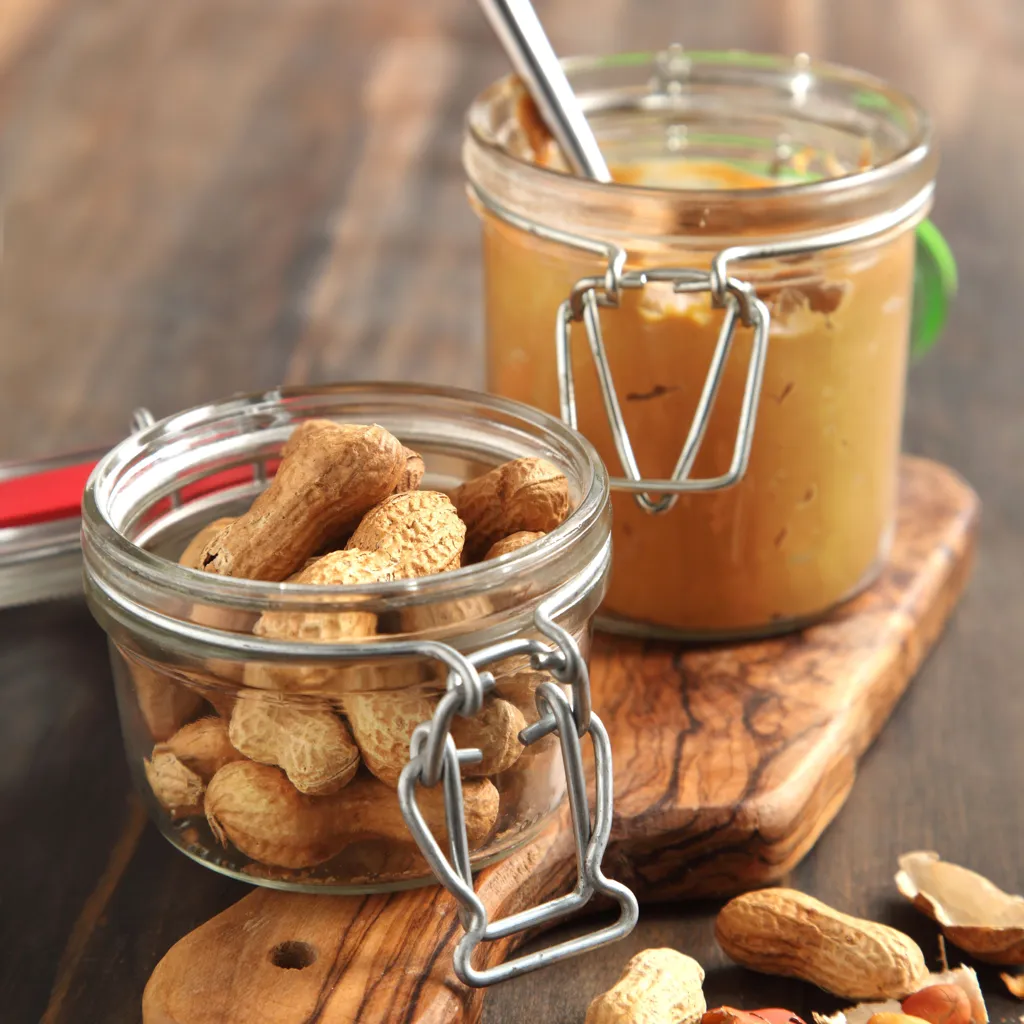 Barres sans cuisson au beurre de cacahuètes - Healthy Alie