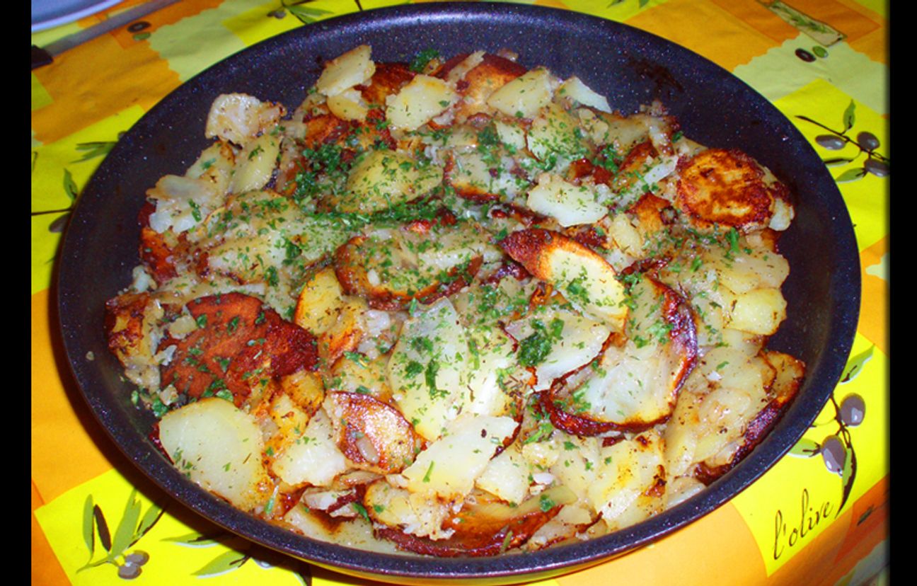 Étouffée de Pommes de Terre : Recette de Étouffée de Pommes de Terre
