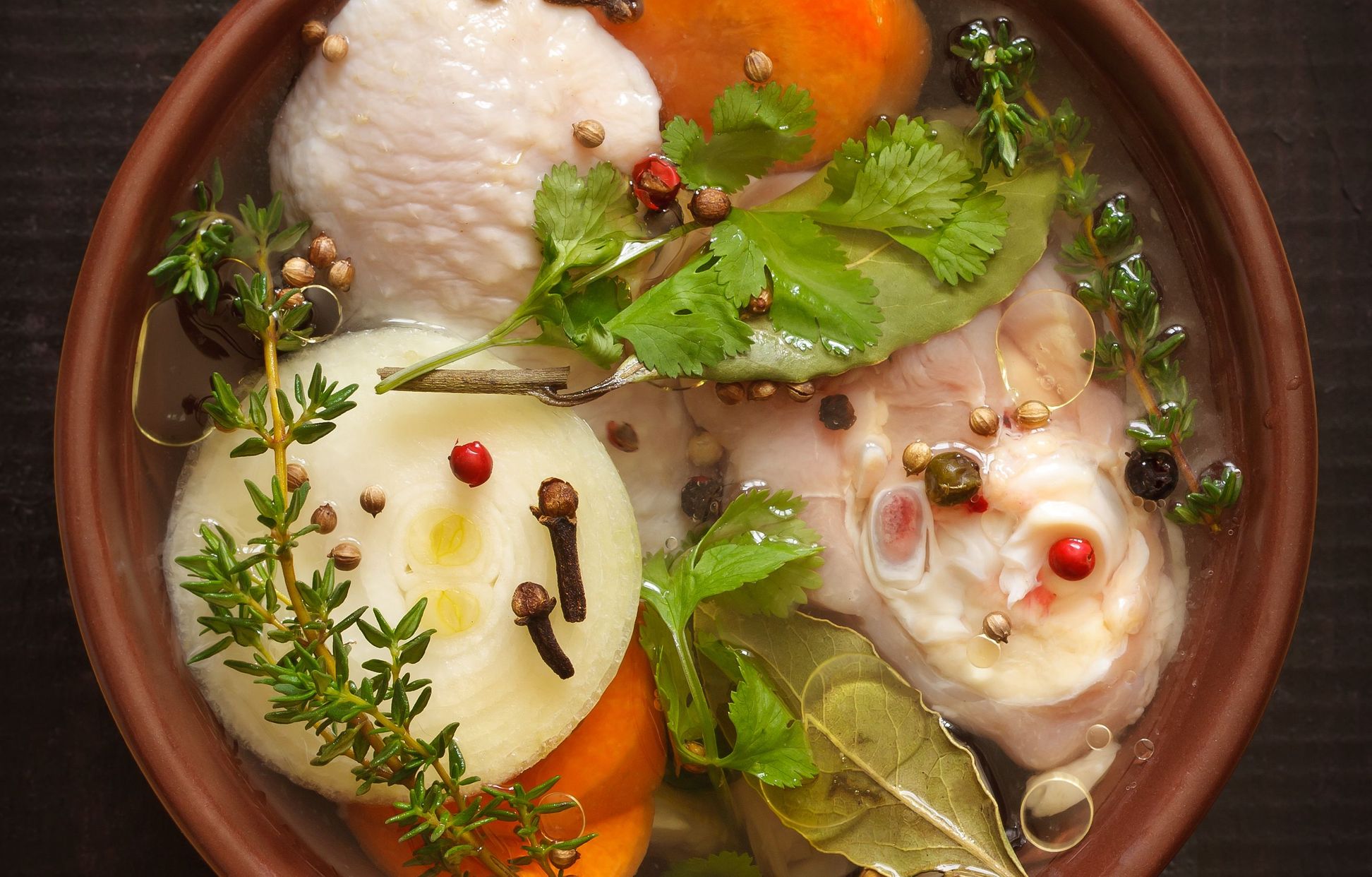 Bouillon de volaille tout simple Recette de Bouillon de volaille tout