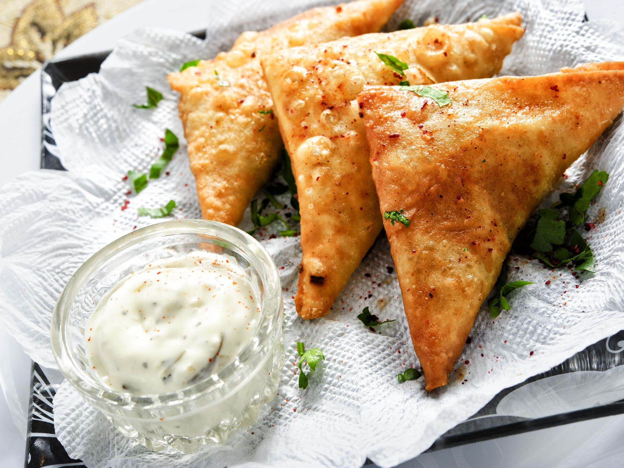 Bricks au thon et à l'oeuf : Recette de Bricks au thon et à l'oeuf