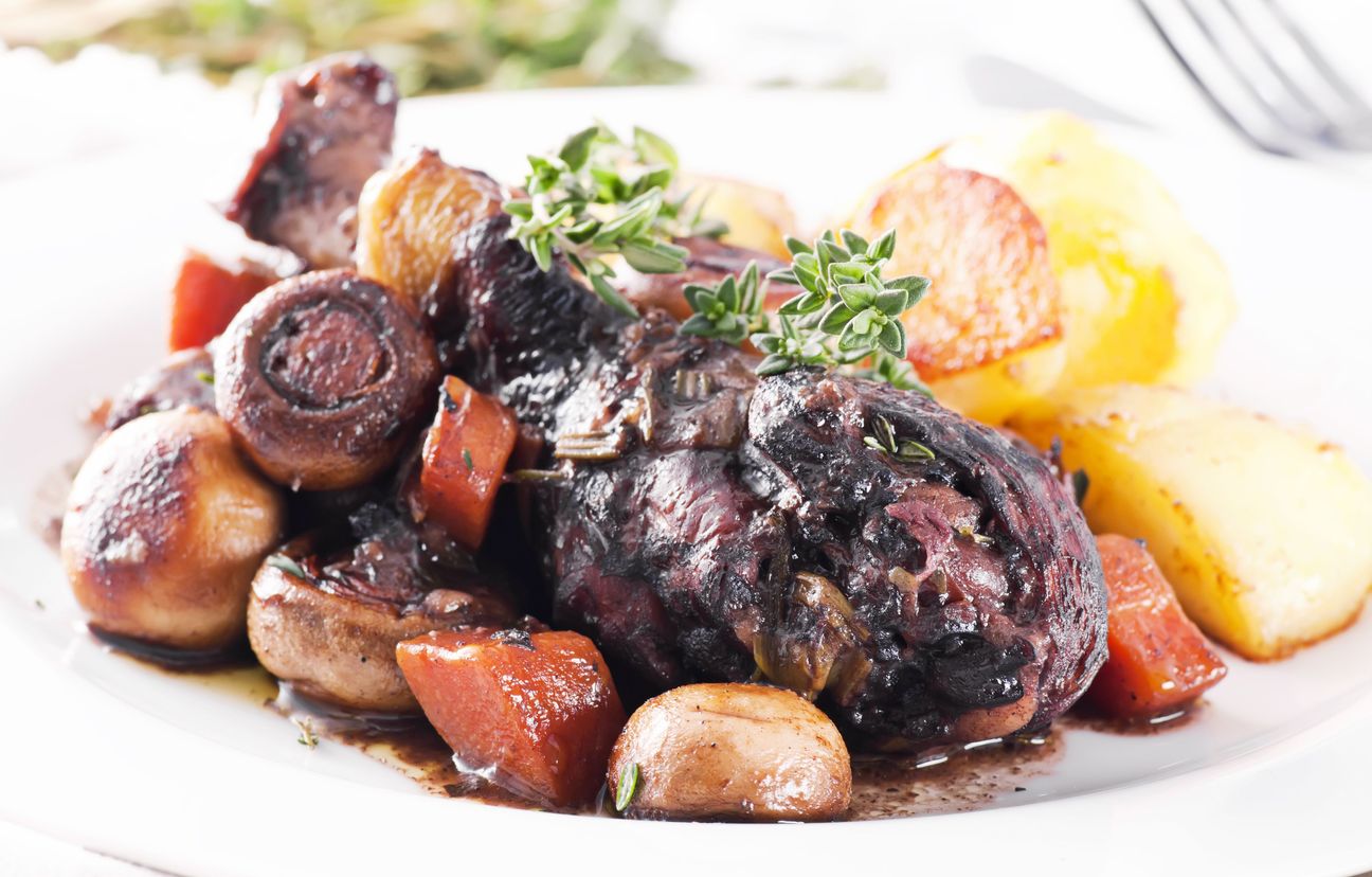 Coq au vin de Mme Maigret Recette de Coq au vin de Mme Maigret Marmiton