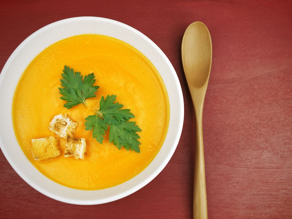Soupe au chou-fleur, carotte et cumin : Recette de Soupe au chou-fleur, carotte et cumin - Marmiton