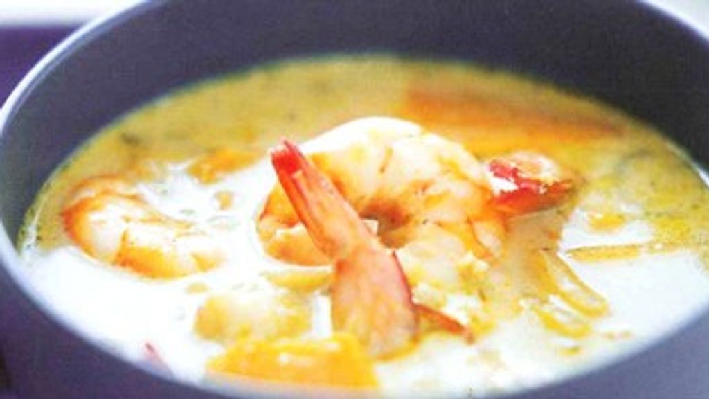 Soupe piquante de crevettes au curry